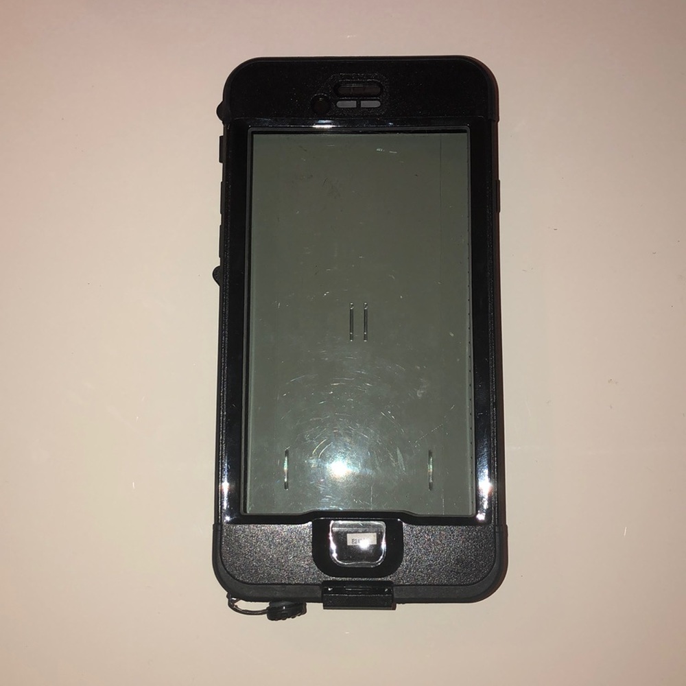LIFEPROOF IPHONE 6 CASE